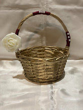 Load image into Gallery viewer, Prissy Basket
