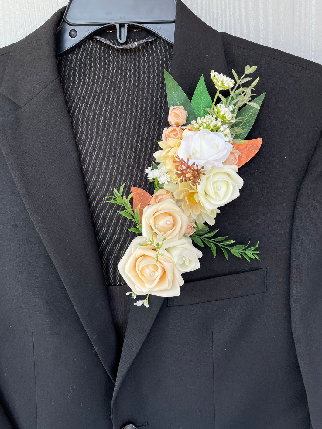 Luxurious Lapel Boutonniere